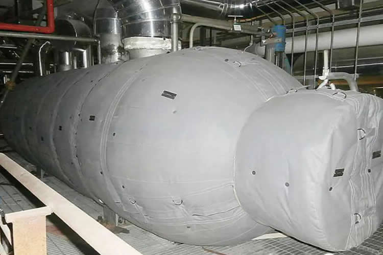再沸器保溫,再沸器<a href=http://www.bgcj.net.cn/e/tags/?tagname=%E4%BF%9D%E6%B8%A9%E5%A5%97 target=_blank class=infotextkey>保溫套</a>,<a href=http://www.bgcj.net.cn/e/tags/?tagname=%E6%8D%A2%E7%83%AD%E5%99%A8%E4%BF%9D%E6%B8%A9 target=_blank class=infotextkey>換熱器保溫</a>